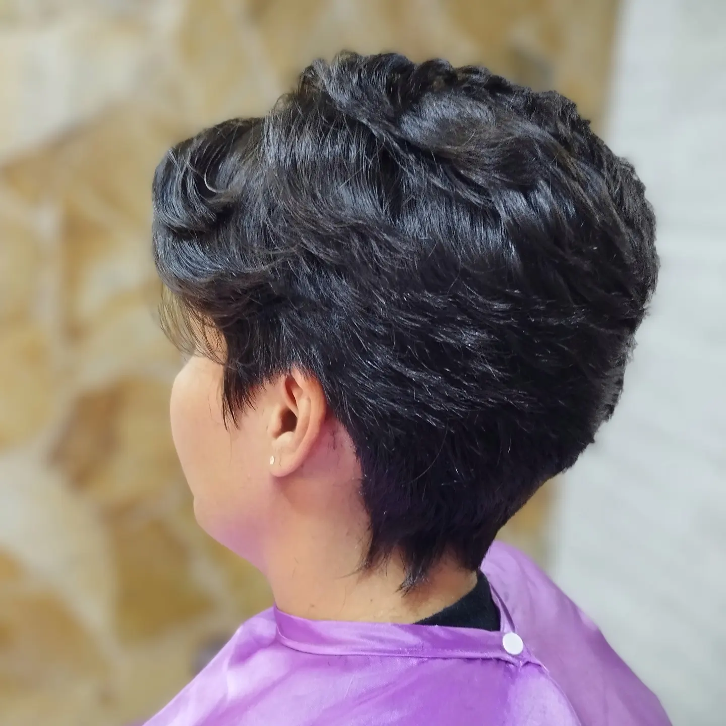 Corte Feminino em Poços de Caldas – Cortes Personalizados no Salão Ernane Victor