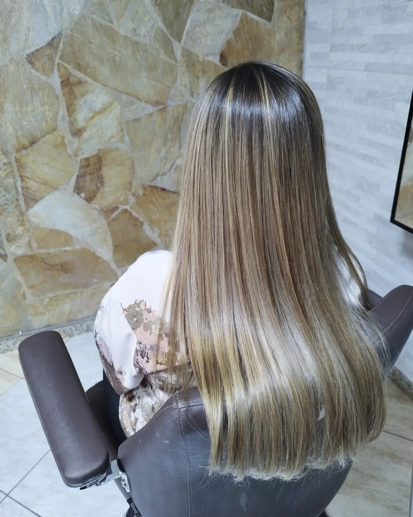 Curso de Colorista em Poços de Caldas – Formação Profissional no Ernane Victor