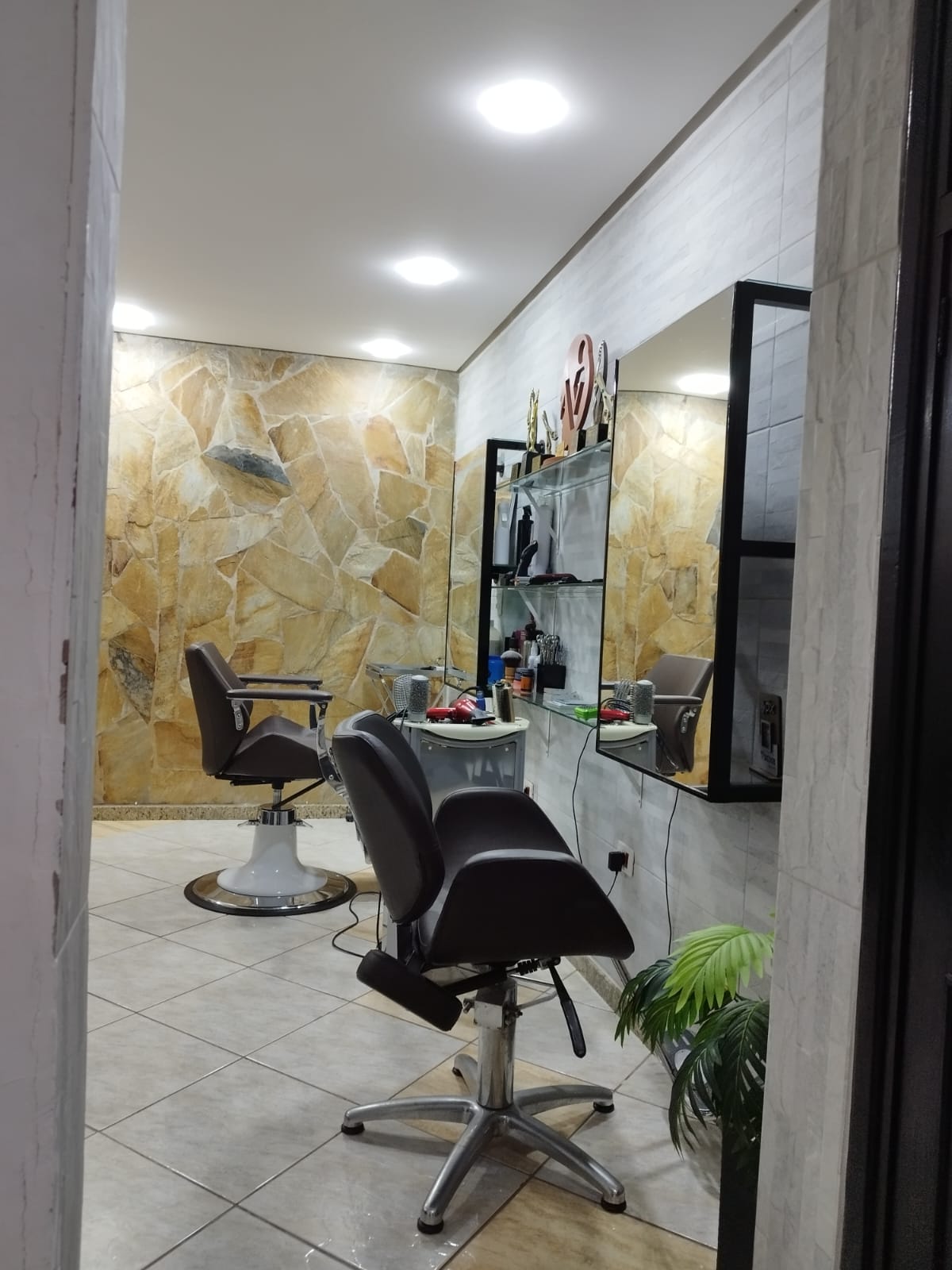 Salão de Beleza em Poços de Caldas – Ernane Victor no Bairro São Domingos